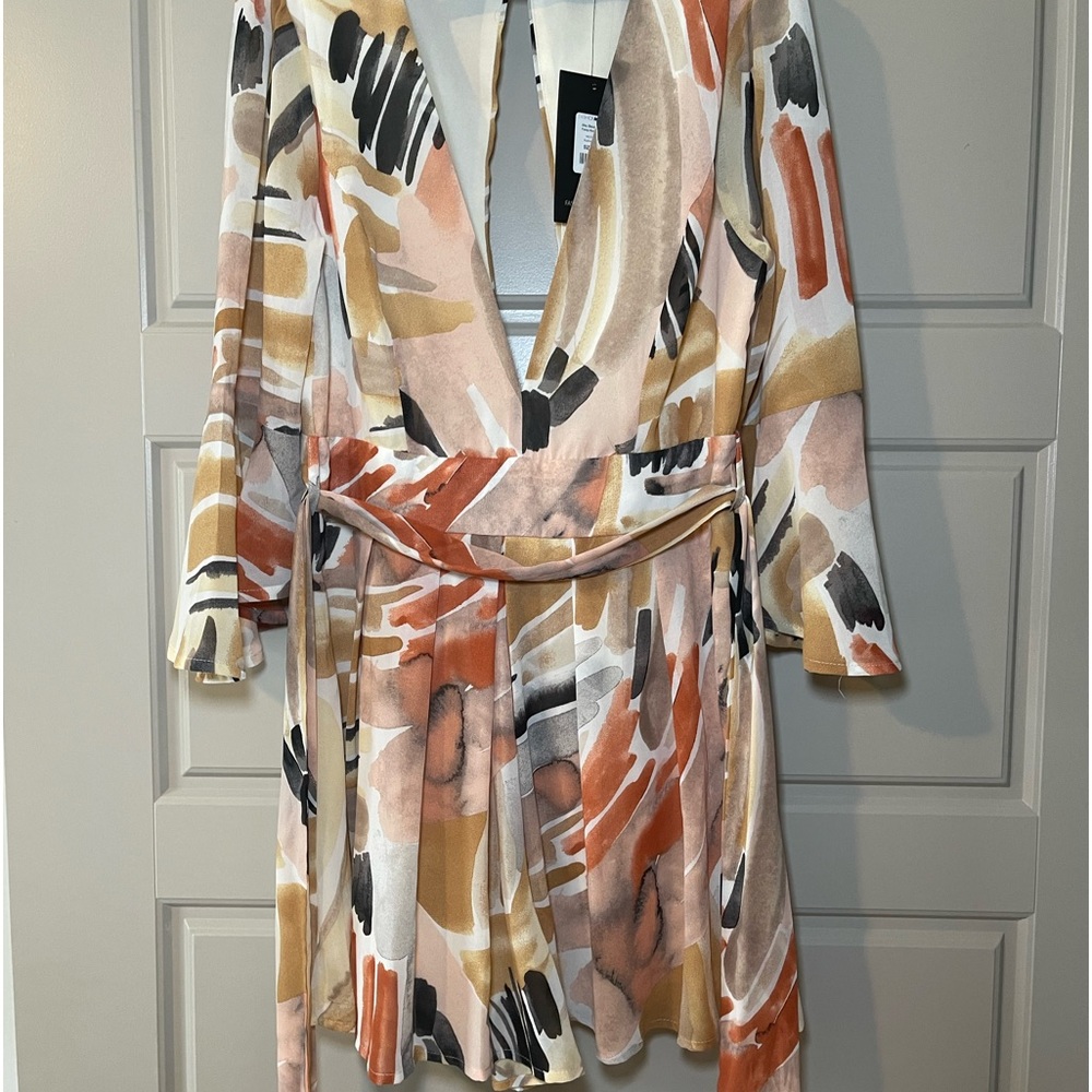 Neautral flowing romper